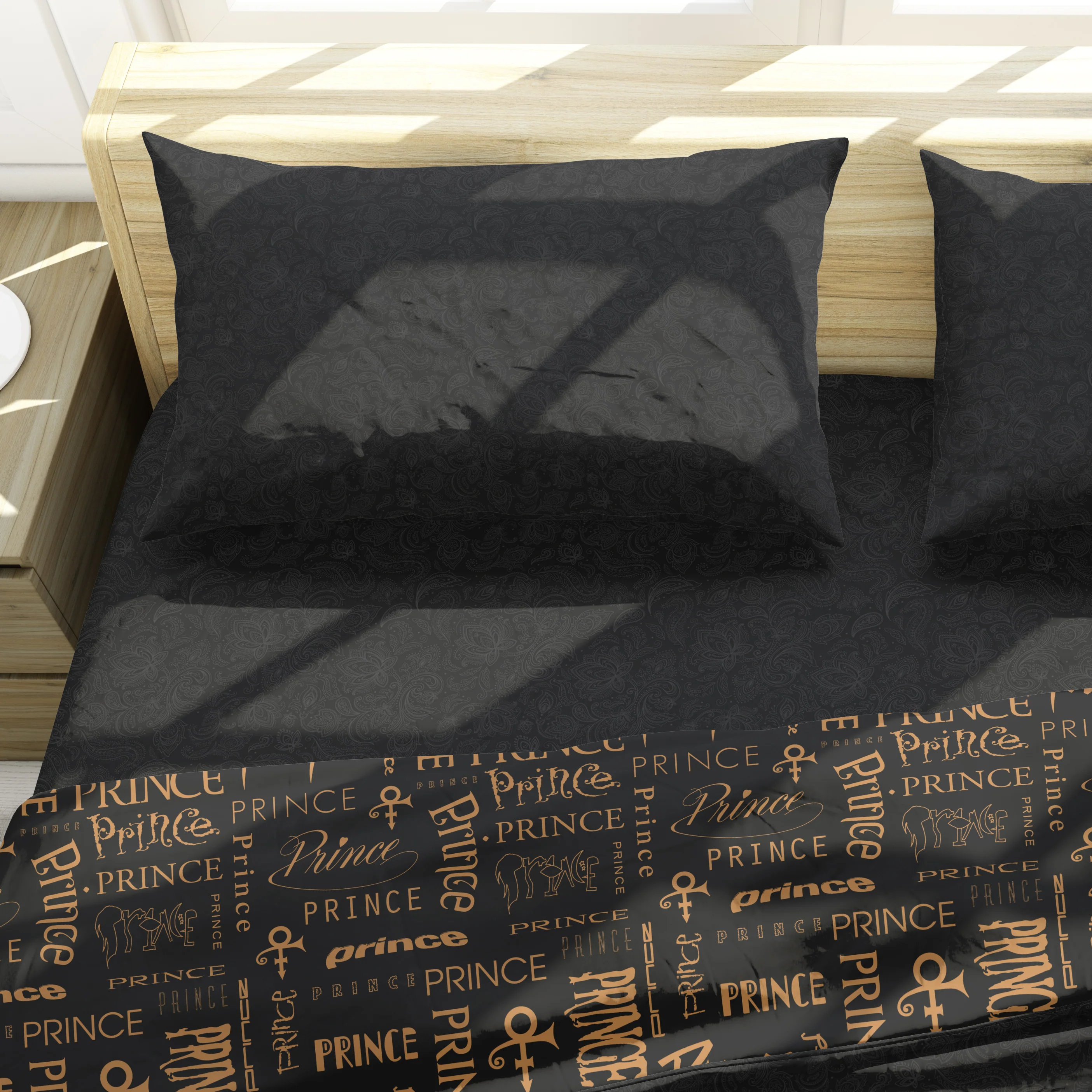 Black Paisley Sheet Set - Image 2
