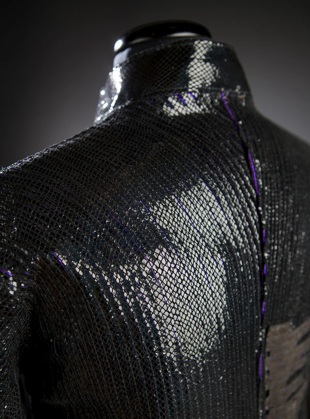 x Call & Response | Men's Bladed Stretch Leather - Image 7